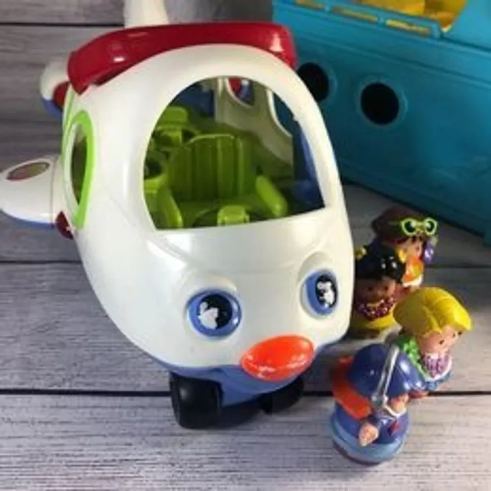 Little people cruise ship and plane